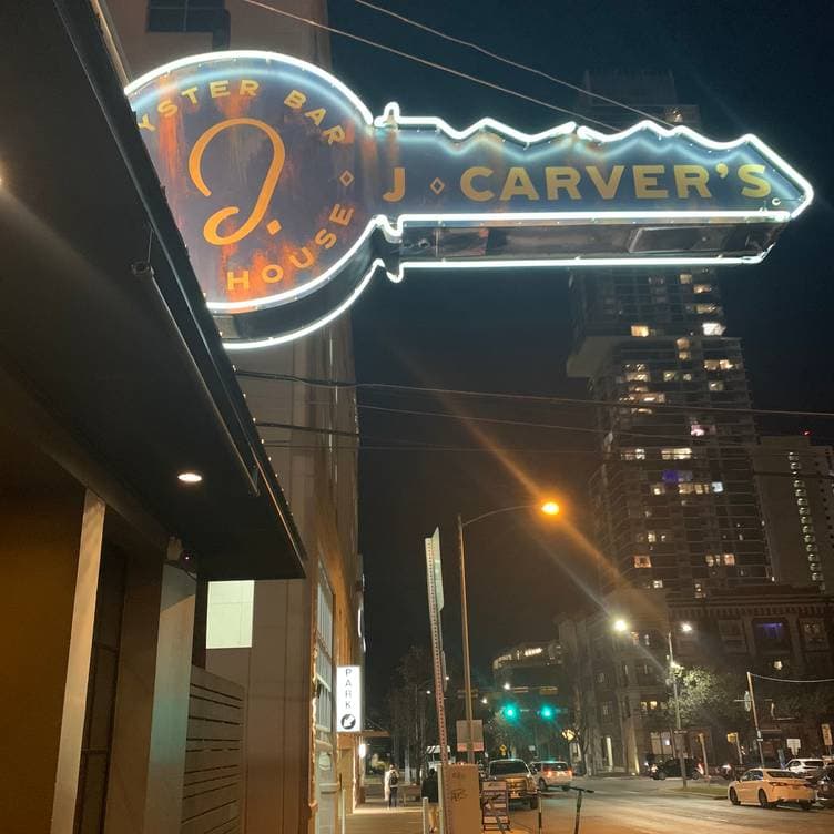 J Carver’s Oyster Bar & Chophouse