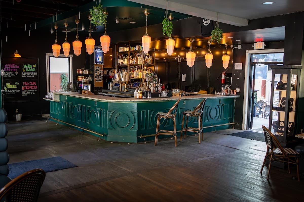 Augustine Cocktail Bar