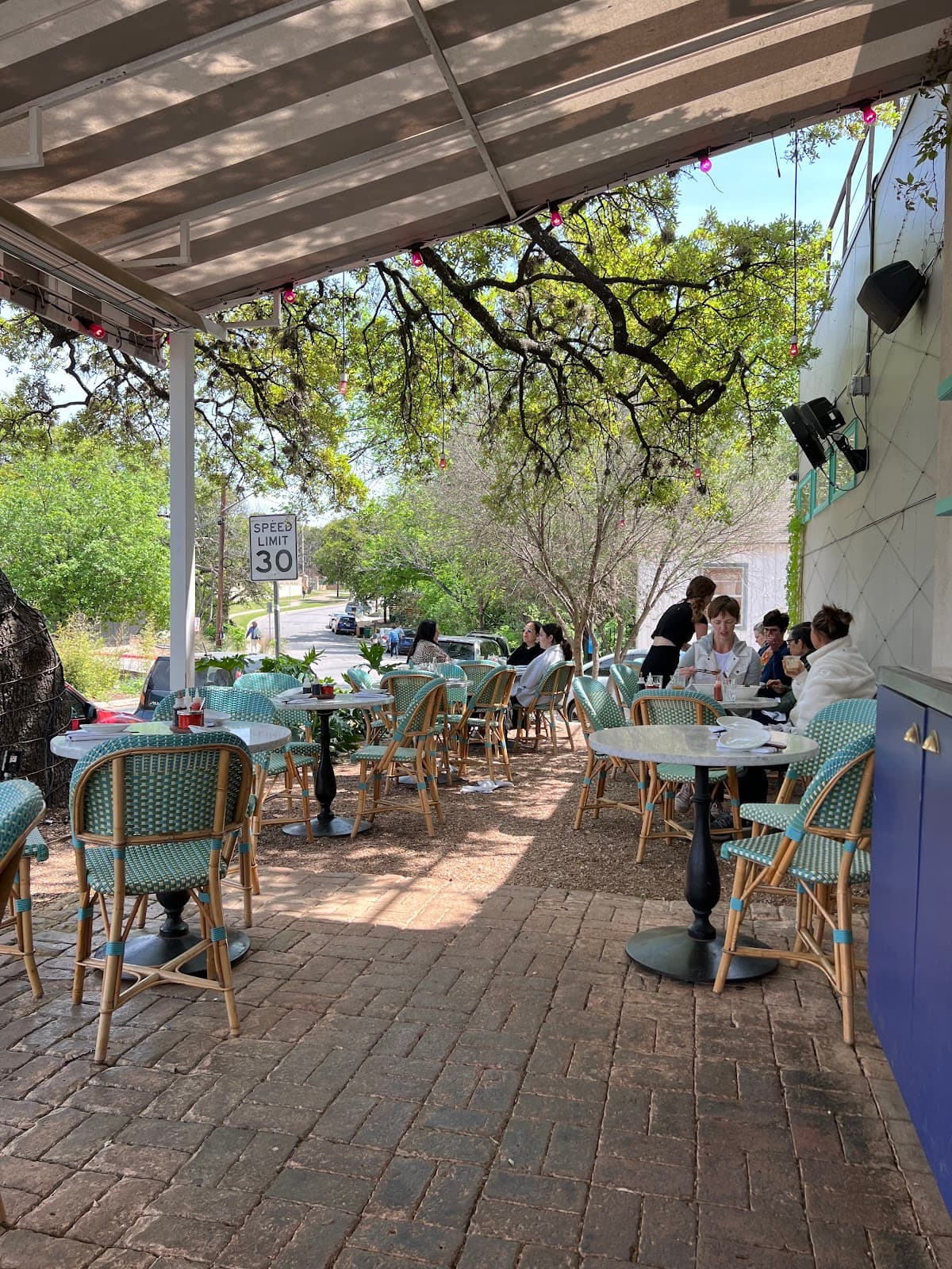 Elizabeth Street Café