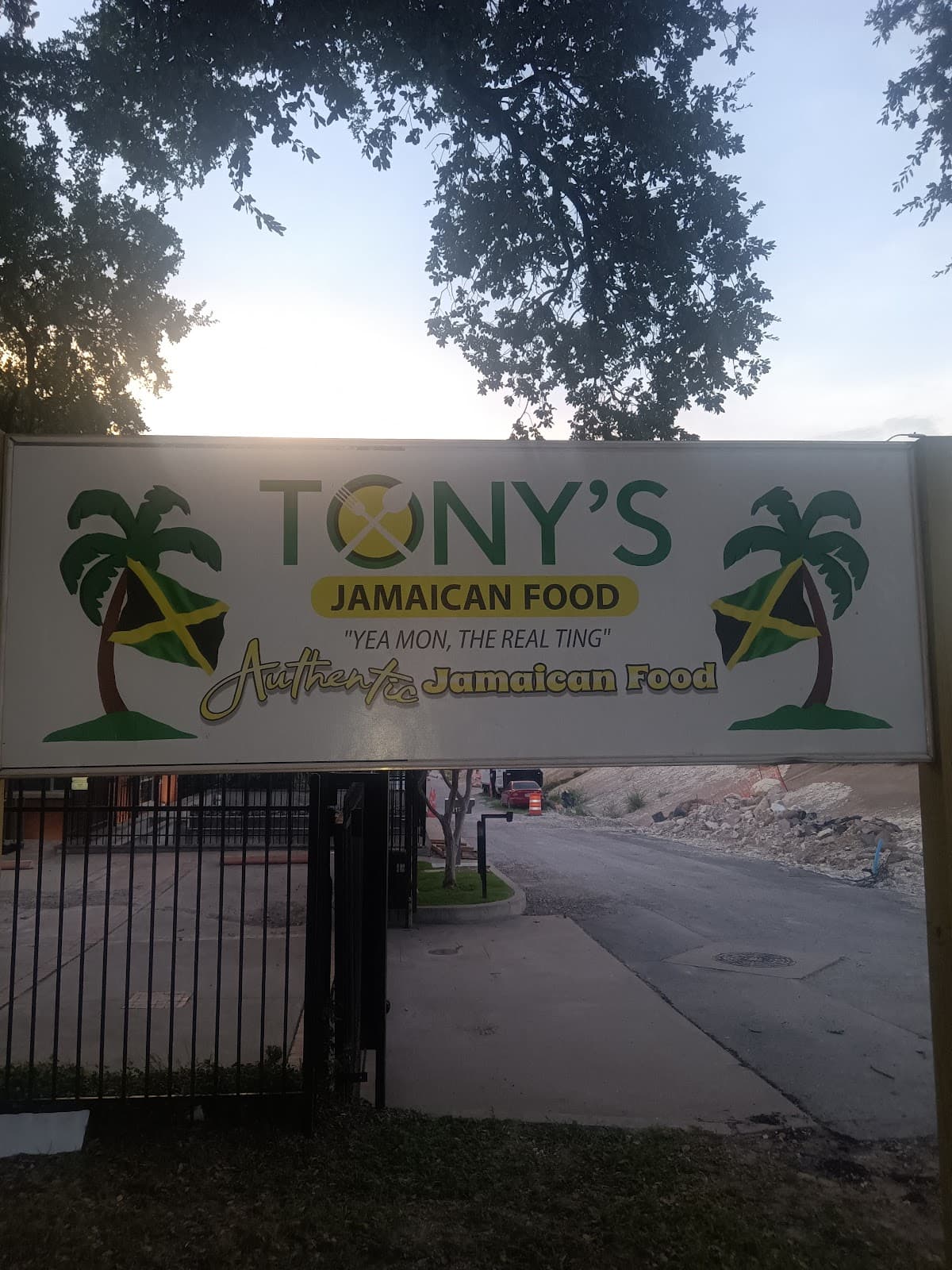 Tony's Jamaican Food Austin
